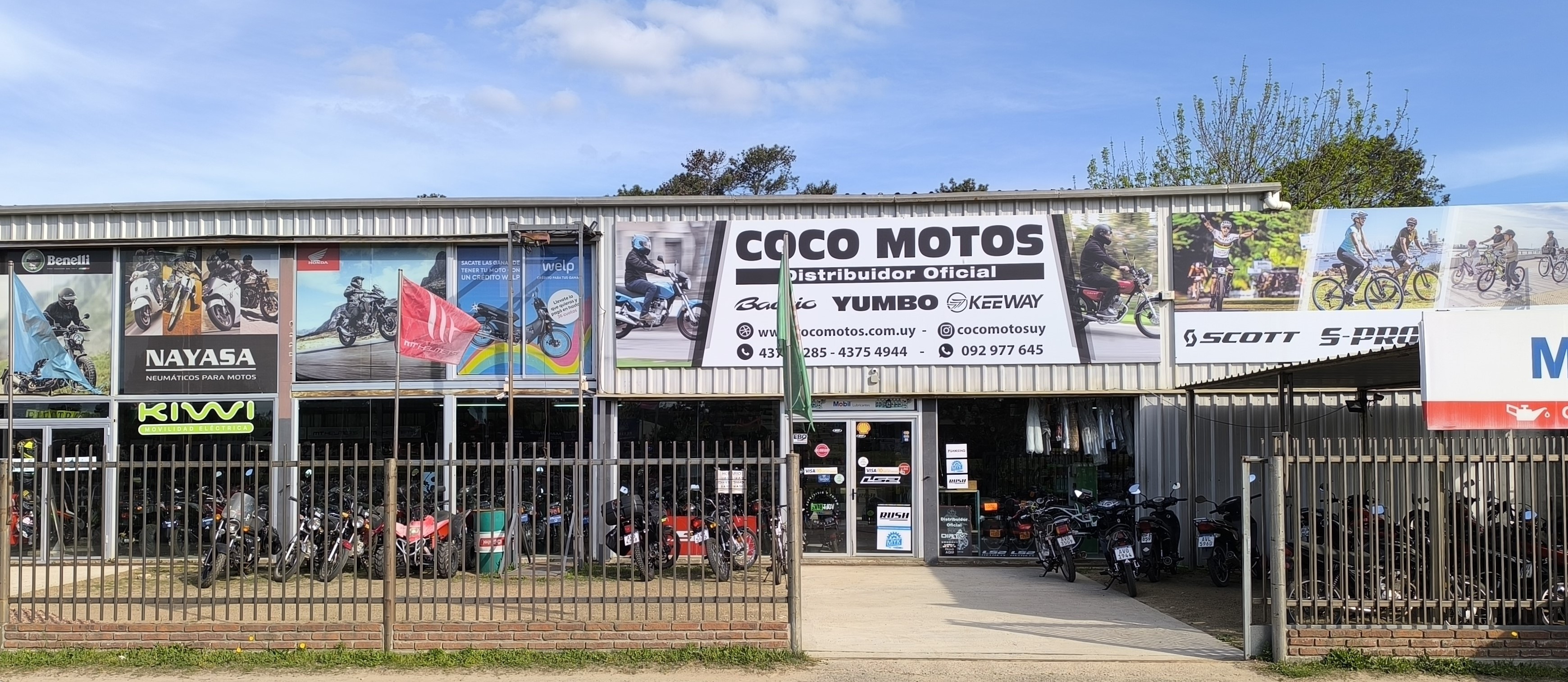 Foto del frente del local